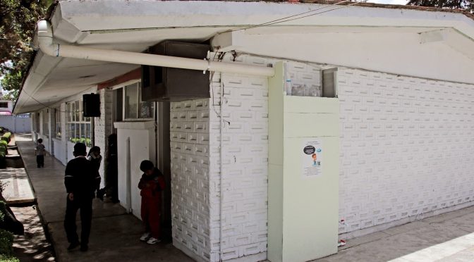 Estudiantes mexiquenses crean un ECO-Muro, novedoso sistema de captación de agua pluvial