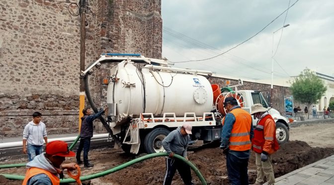 Mejora de vialidades y drenajes en cabecera municipal de Texcoco concluirán en septiembre