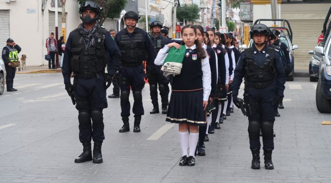 Gobierno de Texcoco encabezó izamiento de bandera; participan DIF Texcoco y Gerencia de la Ciudad