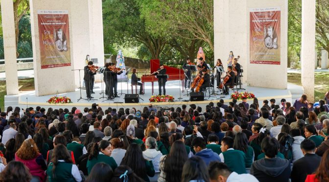 Sor Juana Inés de la Cruz poeta siempre vigente; conmemoran en Edoméx el 376 aniversario de su natalicio