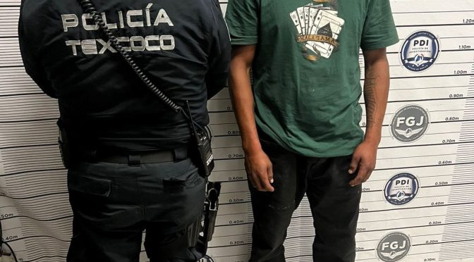 Policías de Texcoco detienen a ‘dealer’ en pleno centro del municipio